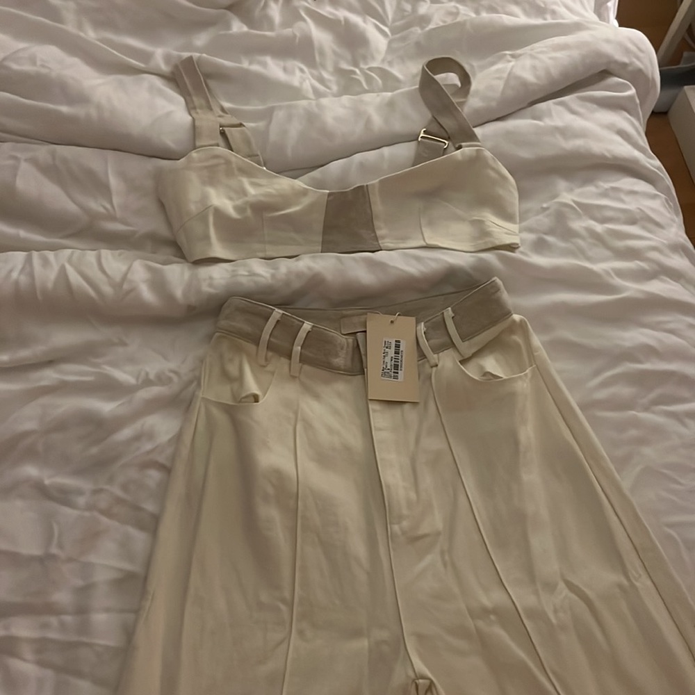 Meshki brand. Style: Mona Linen high waist trouser pants and crop top set.